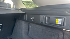 Land Rover Range Rover Velar 2.0 D200 SE 5dr Auto Diesel Estate